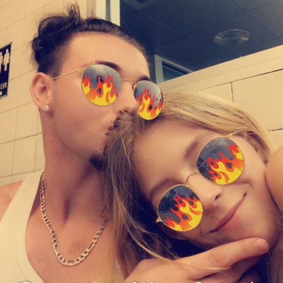 Meet your Posher, Riley - Picture 1 of 1